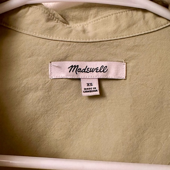 Madewell oversized buttondown, size XS, sage green - Picture 2 of 3